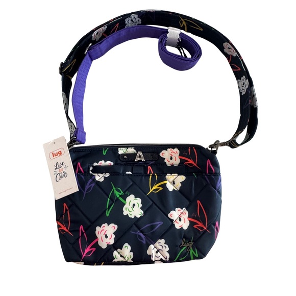 Lug Flare 2 Crossbody Bag Bright Floral Navy Quilted Travel Purse NWT - Picture 2 of 7